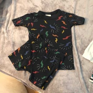 Hanna Anderson boys pj size 5